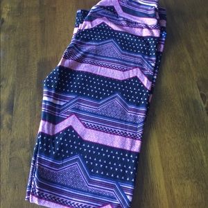 LuLaRoe OS Leggings