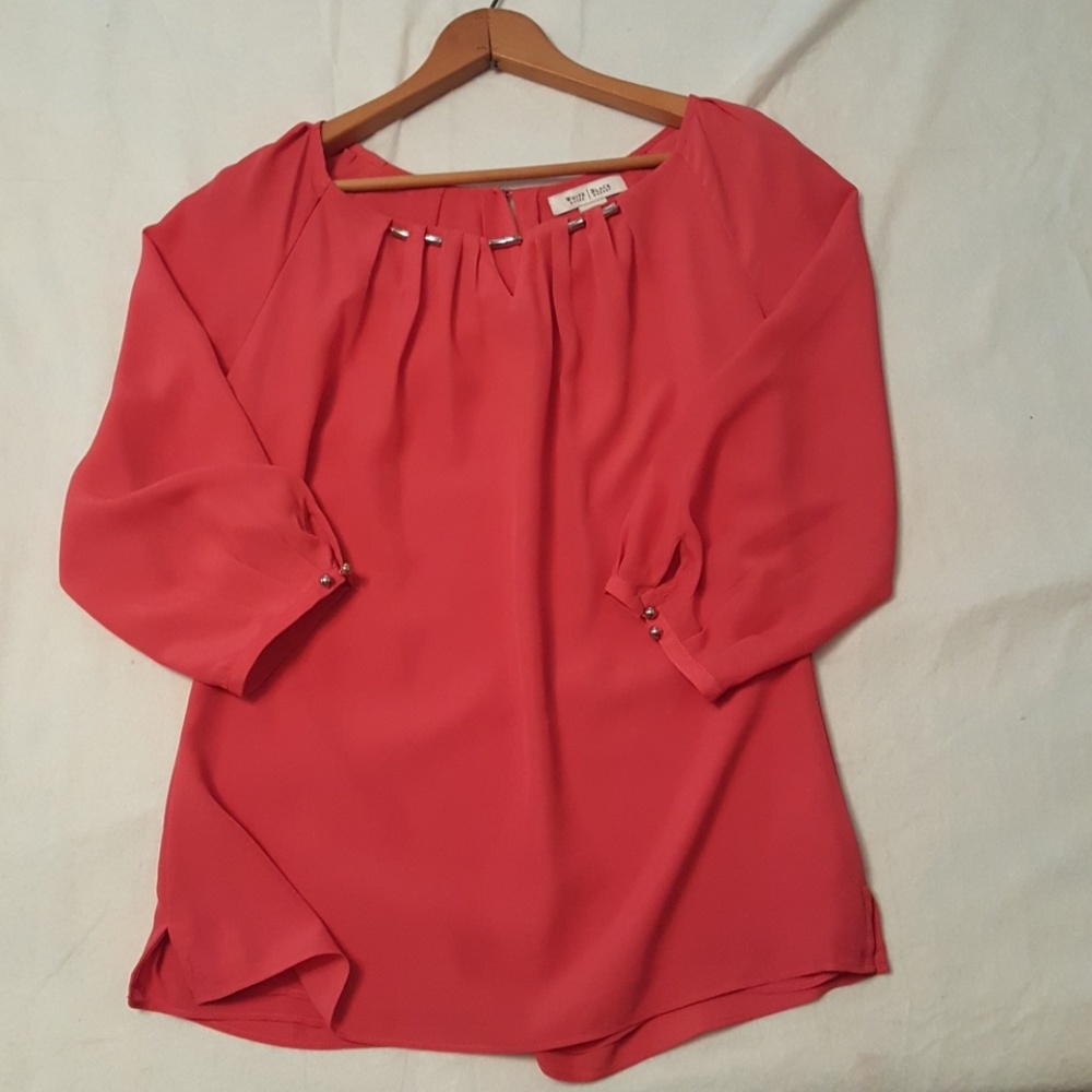 XS White House Black Market blouse