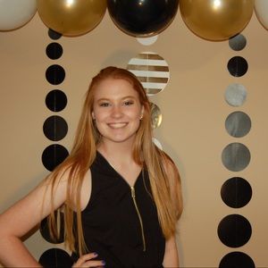 Meet your Posher, Olivia