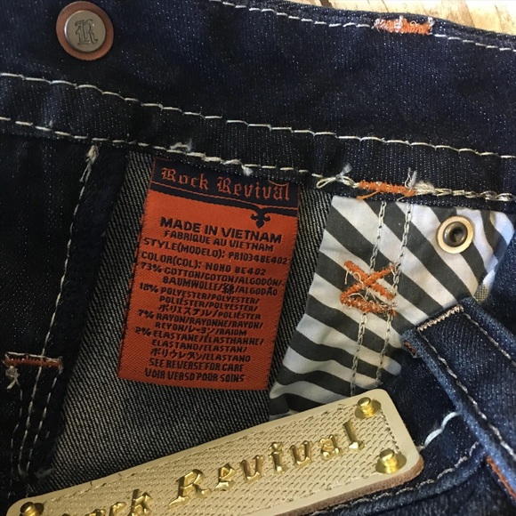 New ROCK REVIVAL NOHO Bootcut Jeans
#100337 - Picture 4 of 4