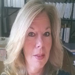 Meet your Posher, Becky