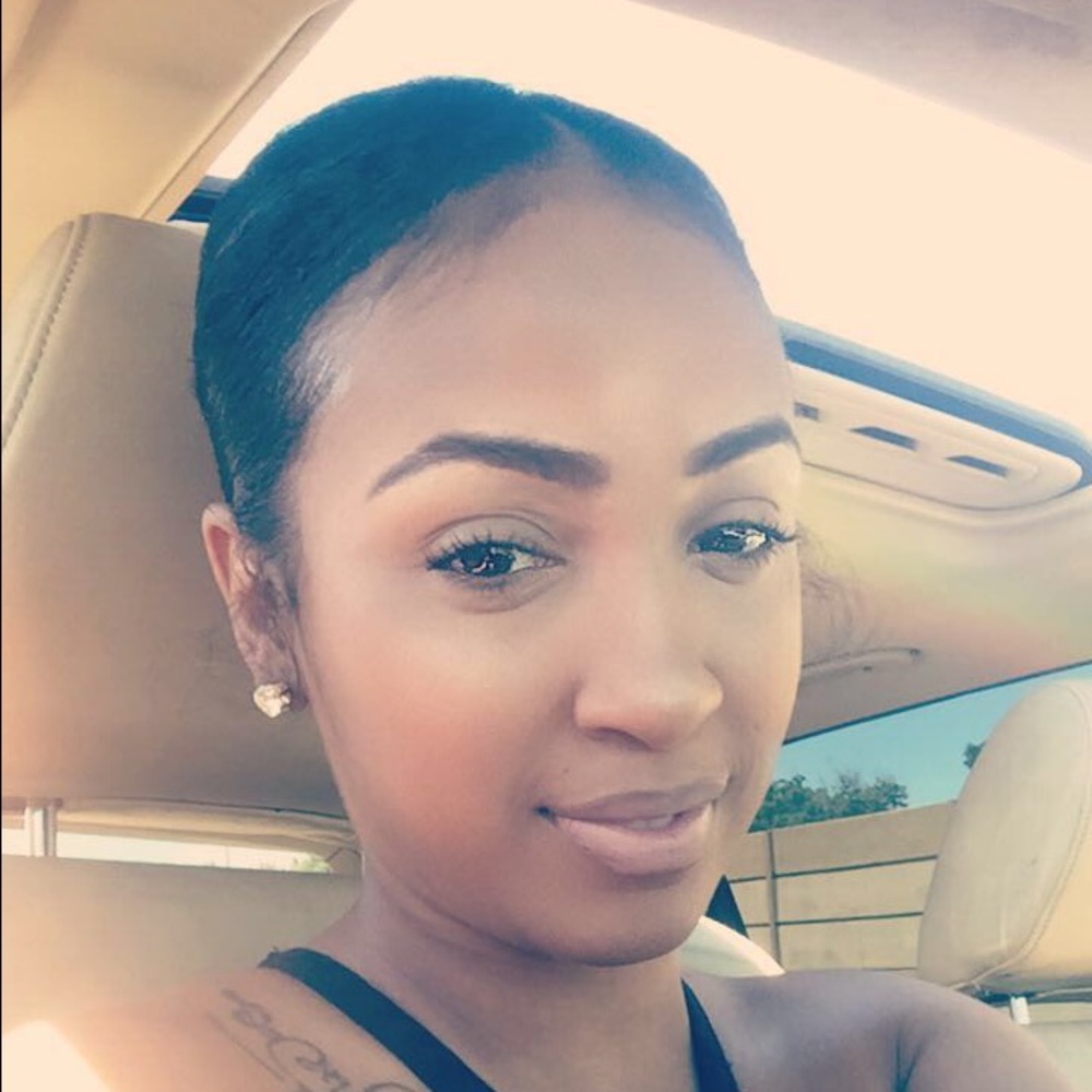 Meet your Posher, Arianna