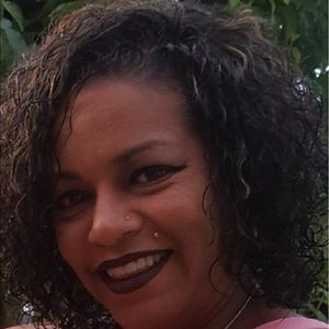 Meet your Posher, Ivette