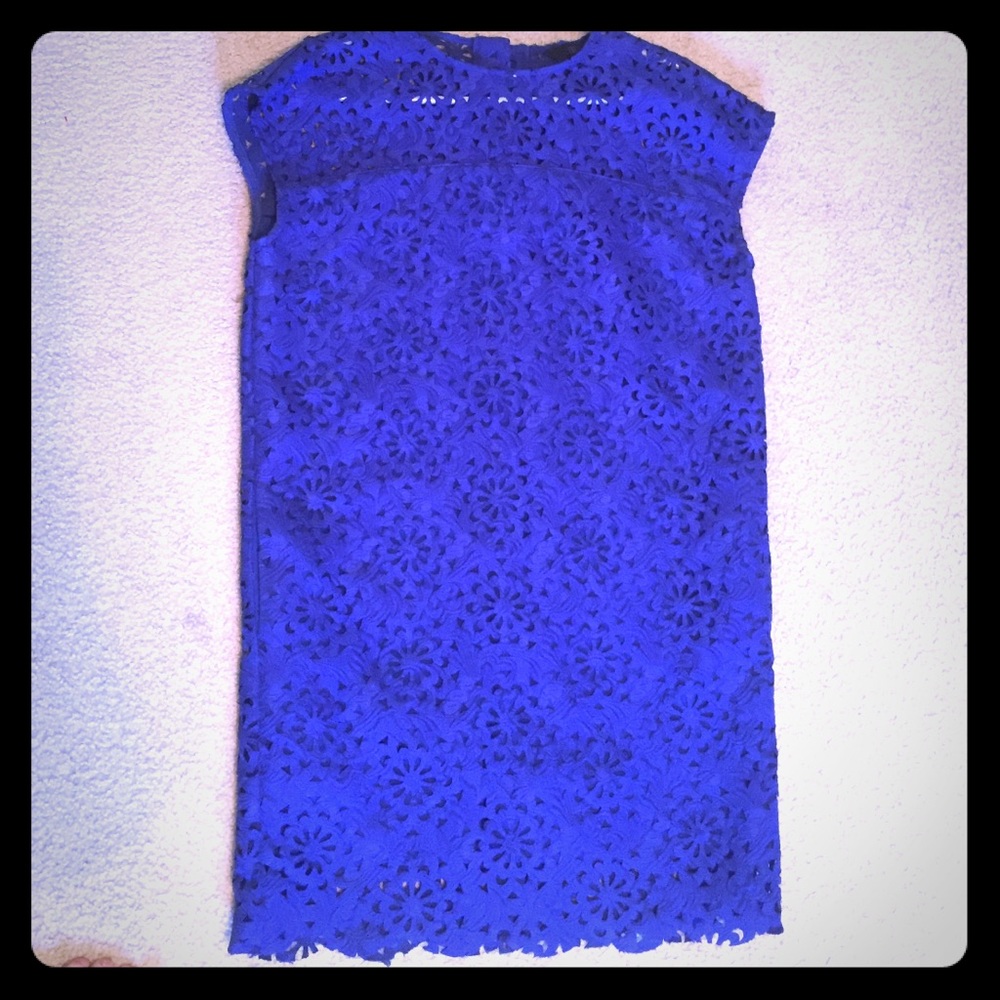 BR lace dress!