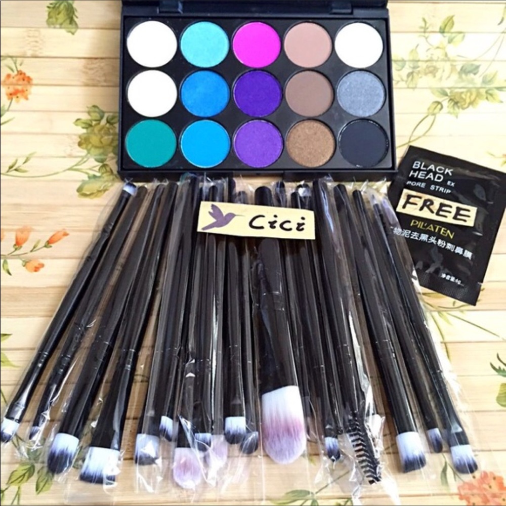 🌹🌹New 20pcs Brushes +Eyeshadow Palette +2pc Mask