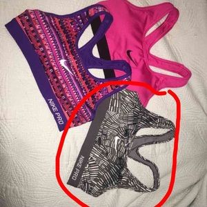 Grey Nike sports bra. XS