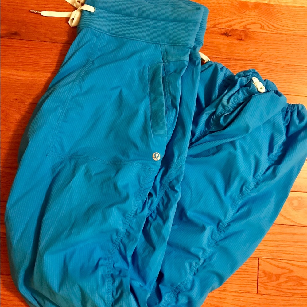 Lululemon studio pants 8