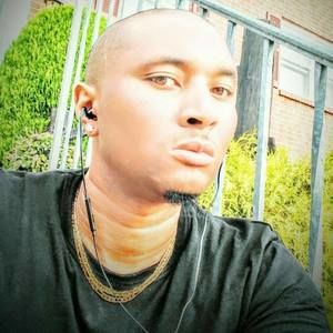 Meet your Posher, Claude