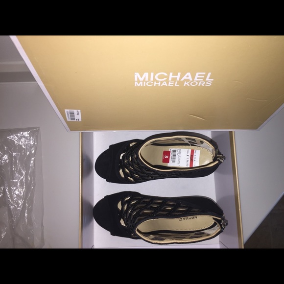 Michael Kors Heels - Picture 3 of 4