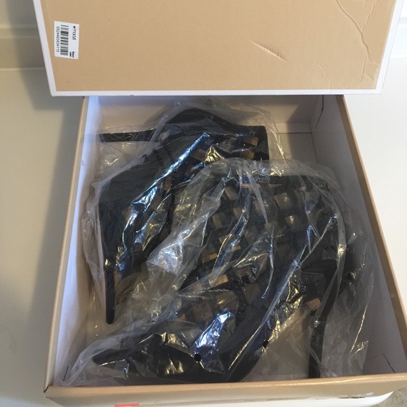 Michael Kors Heels - Picture 4 of 4