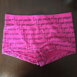 Matching Bottoms 😍 Fabletics Boyshort Underwear