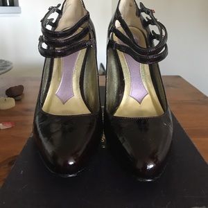 Hale Bob patent leather shoes size 9