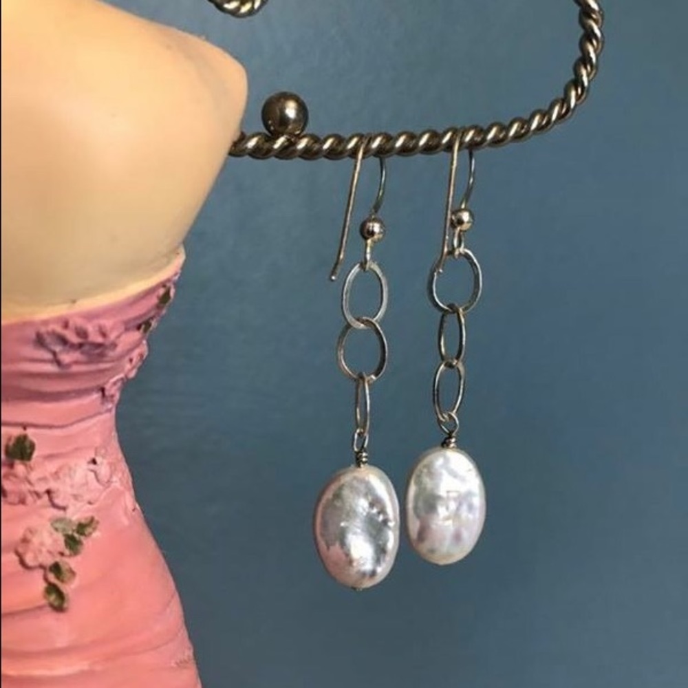 Oval Freshwater Pearl Earrings