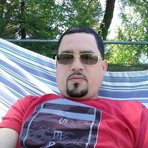 Meet your Posher, Eduardo