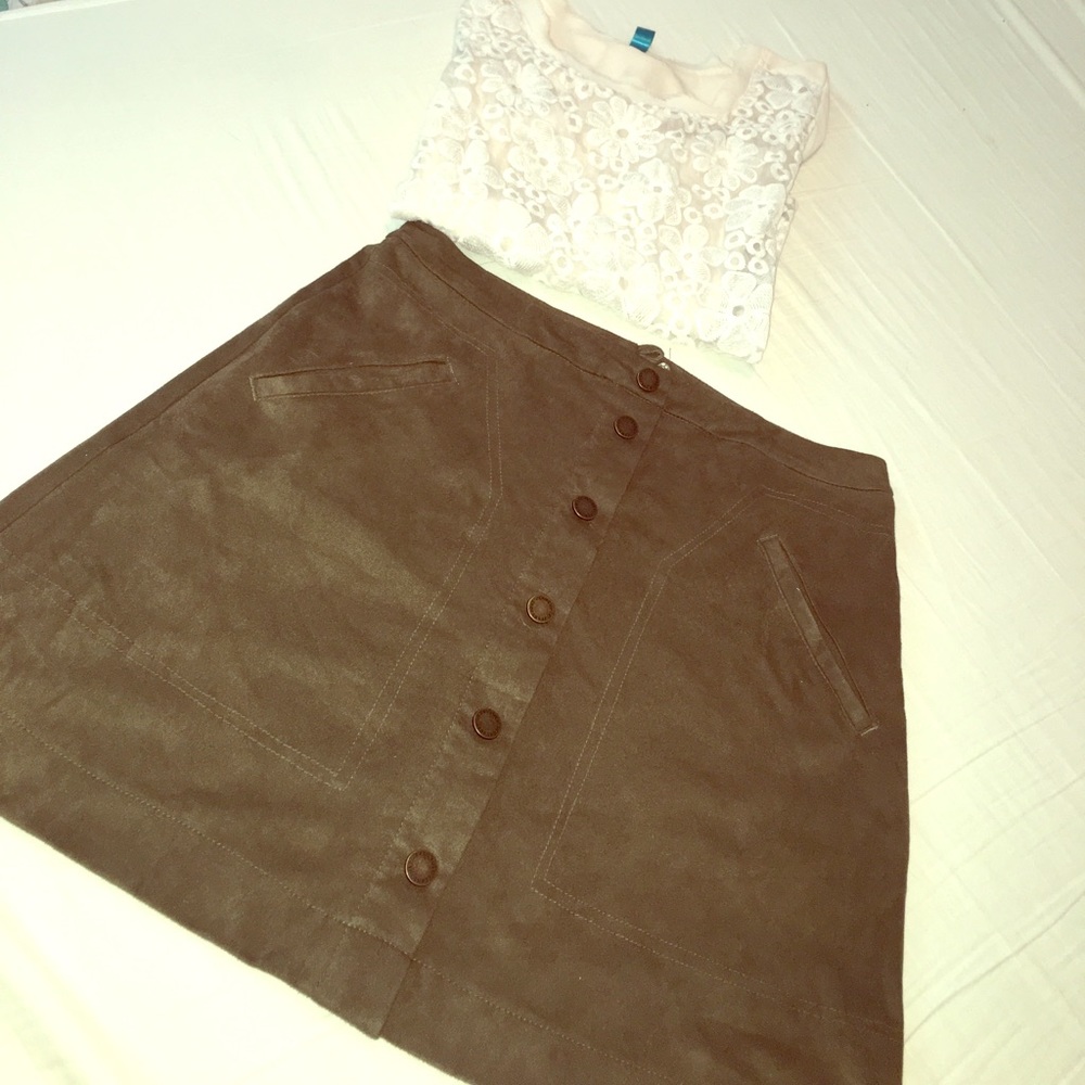 Jolt Skirt