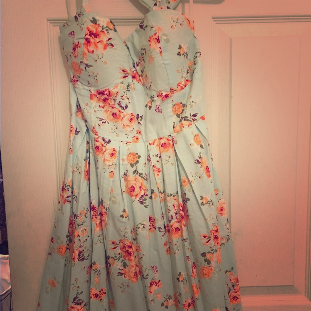 Floral summer dress pinup cute