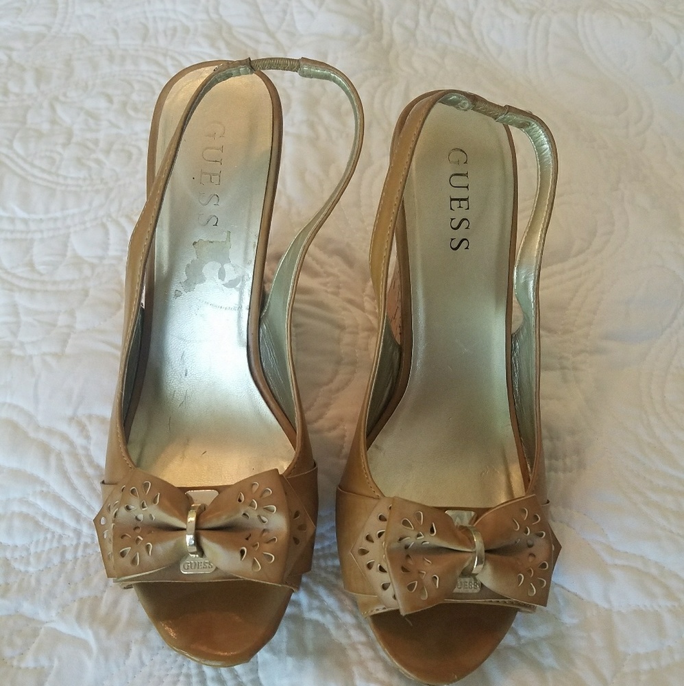 Guess Nude/Tan wedges