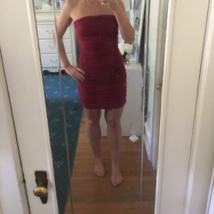 EXCELLENT DEAL! Express Red Strapless dress