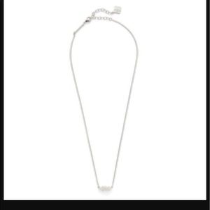 Beautiful Kendra Scott Bridgette necklace.