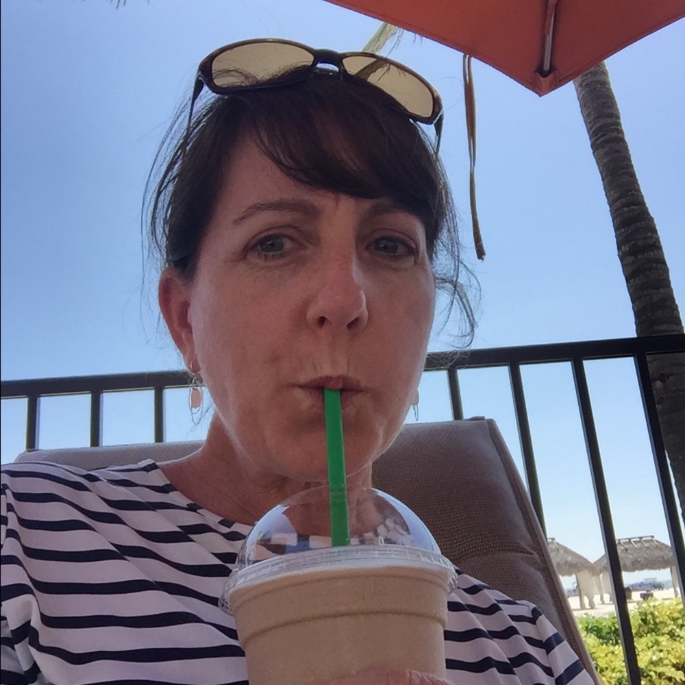 Meet your Posher, Cathie