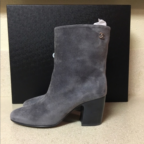 Chanel Classic Grey Suede CC Short Boot Size 38 - Picture 3 of 8