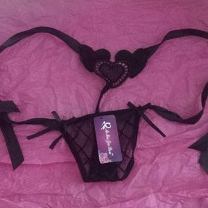 NWT Side Bow Gstring