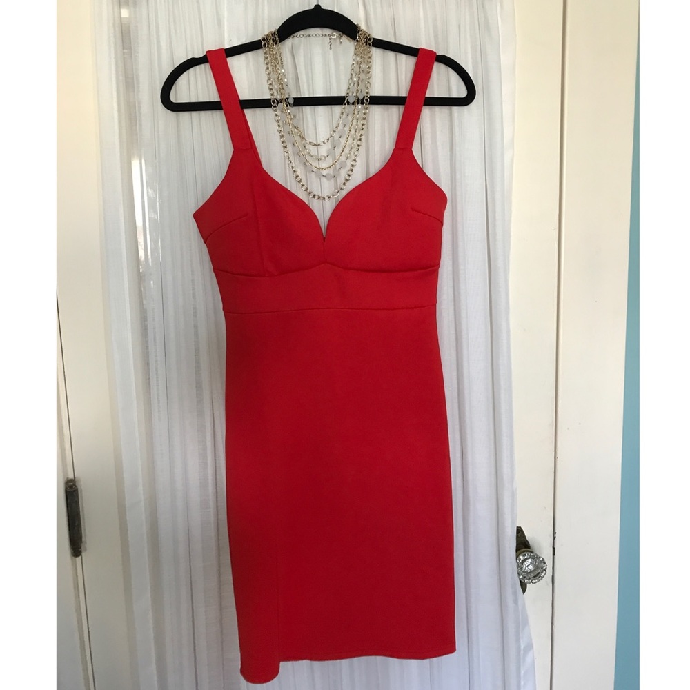 VENUS Red Dress