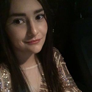 Meet your Posher, Lizeth