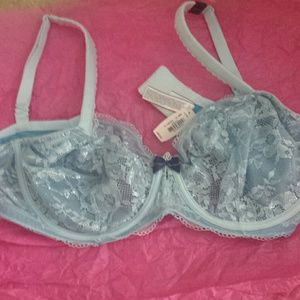 NWT VS Bra 36DDD Unlined