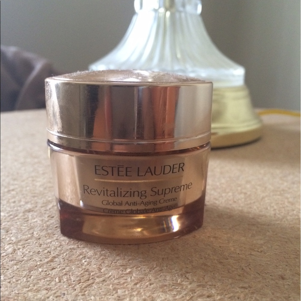 Estée Lauder revitalizing supreme