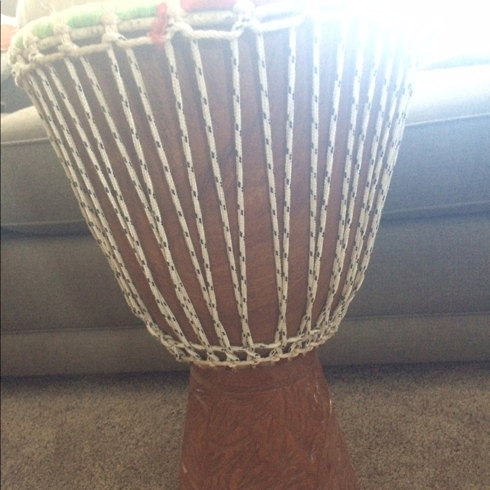 Drum comes with case