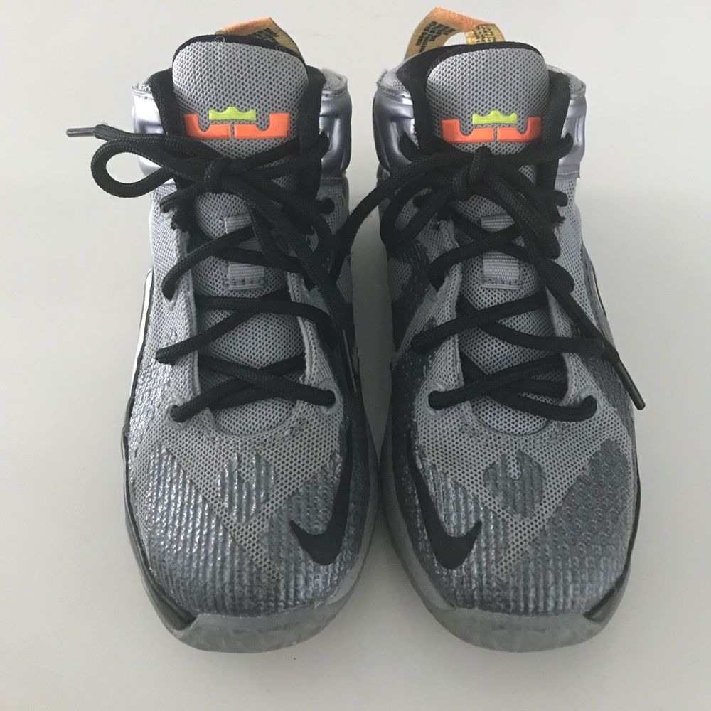 Kids Lebron James shoes