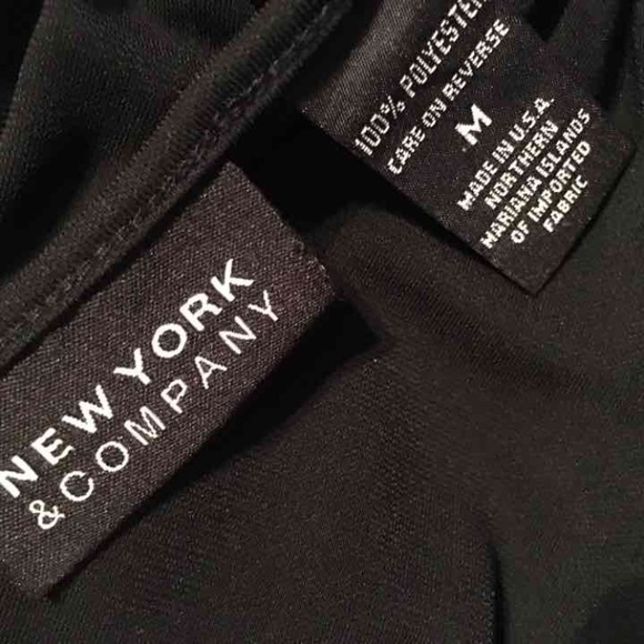 High-Neck Tie Tank Top - Picture 4 of 4