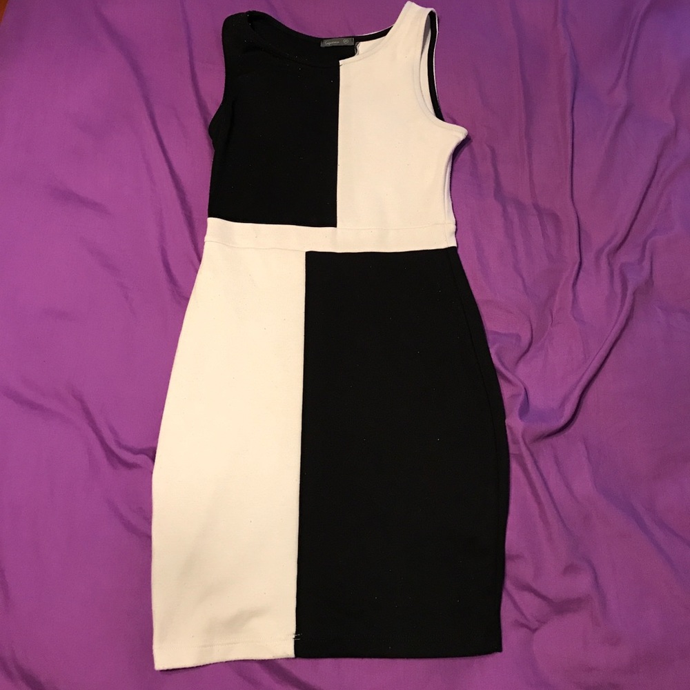 Black and white dress size XS