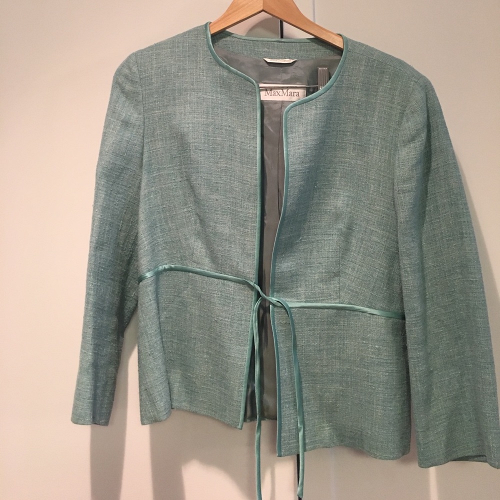 SALE ‼️Max Mara blazer‼️