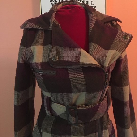Winter Jacket - Picture 2 of 6