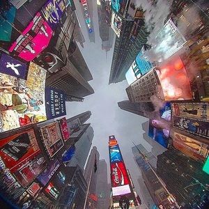 Meet your Posher, Adriana