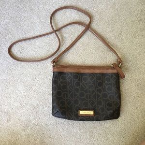 LAST CHANCE 2/3/18Brand new Calvin Klein crossbody