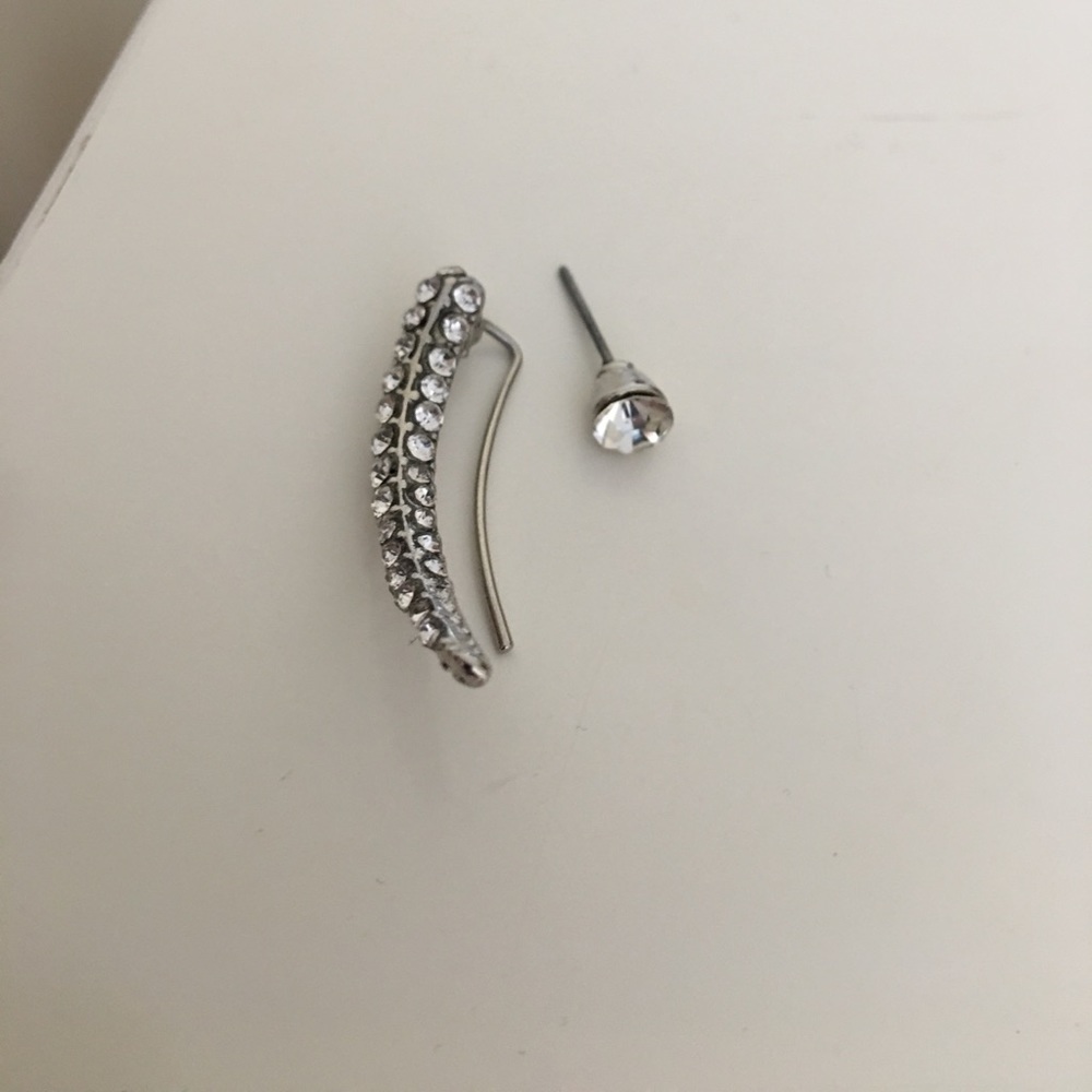 Silver earring set