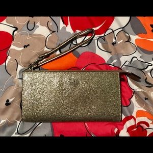 Coach Glitter Zippy Wallet