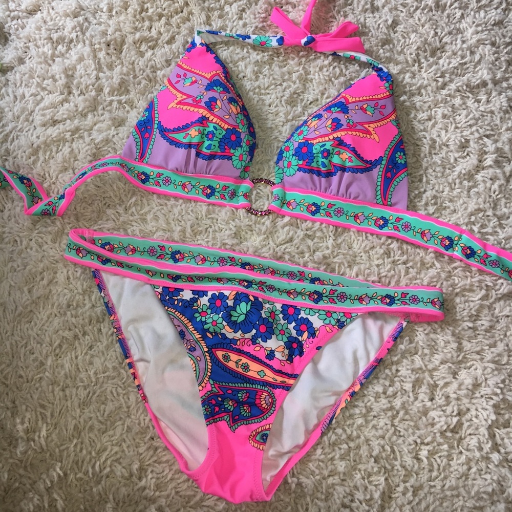 Vs Bikini Set - image 1