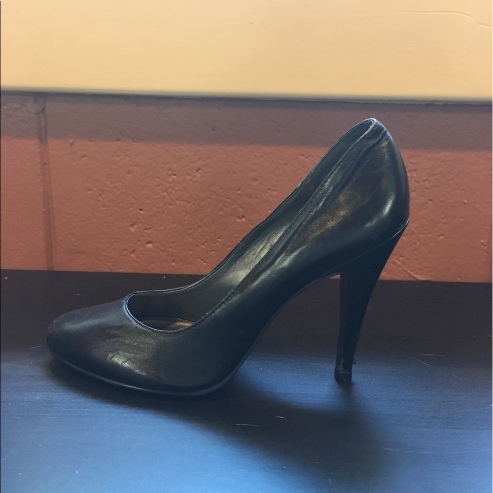 Jessica Simpson heels