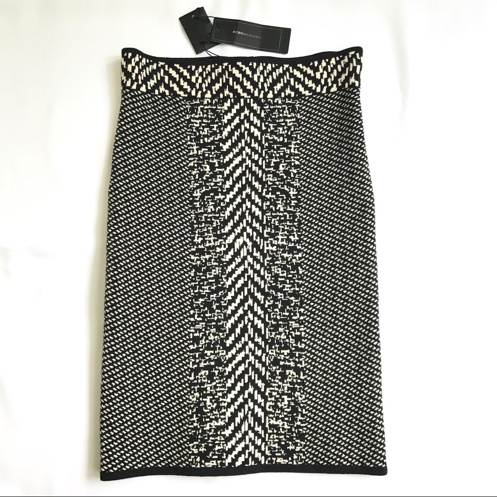 NWT BCBGMaxAzria bodycon skirt