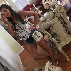 Meet your Posher, Gabrielle