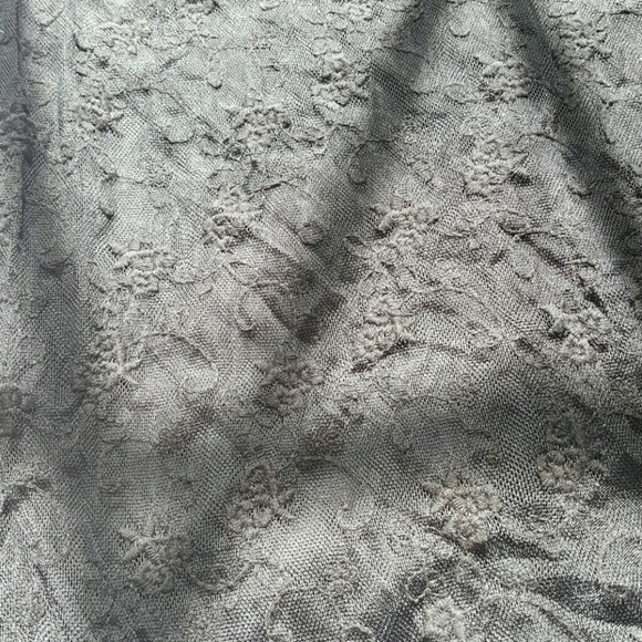 Black lace dress - Picture 2 of 4