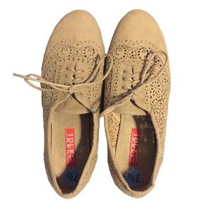 Tan suede Esprit laser cut hipster flats