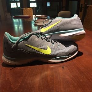 Nike Flex Running Shoes