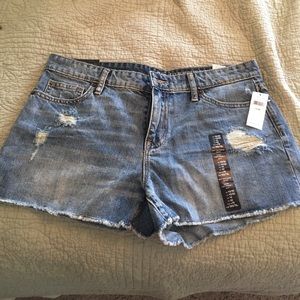 GAP Sexy Boyfriend Short Size 10/30