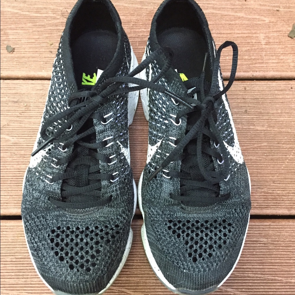 🌈Nike Flyknit Zoom🌈