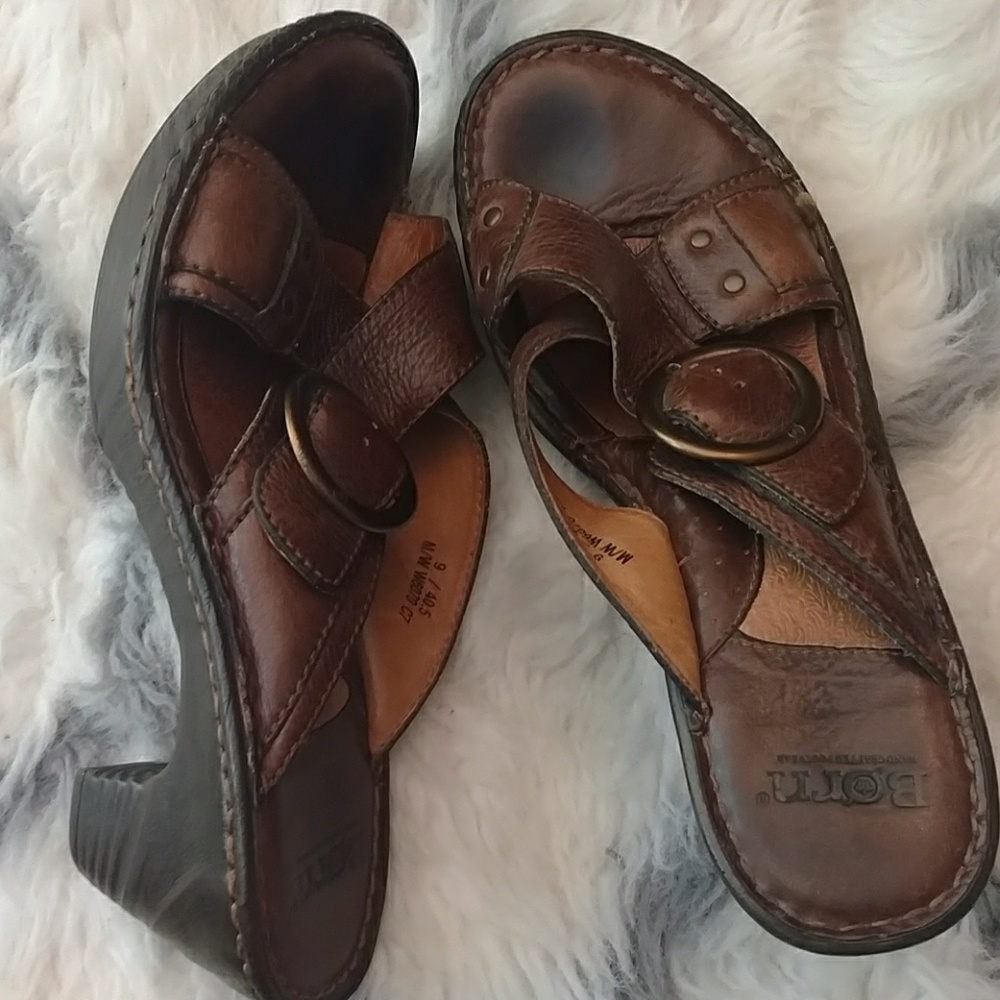 Born brand, gently worn leather sandals, 9 - Picture 3 of 4